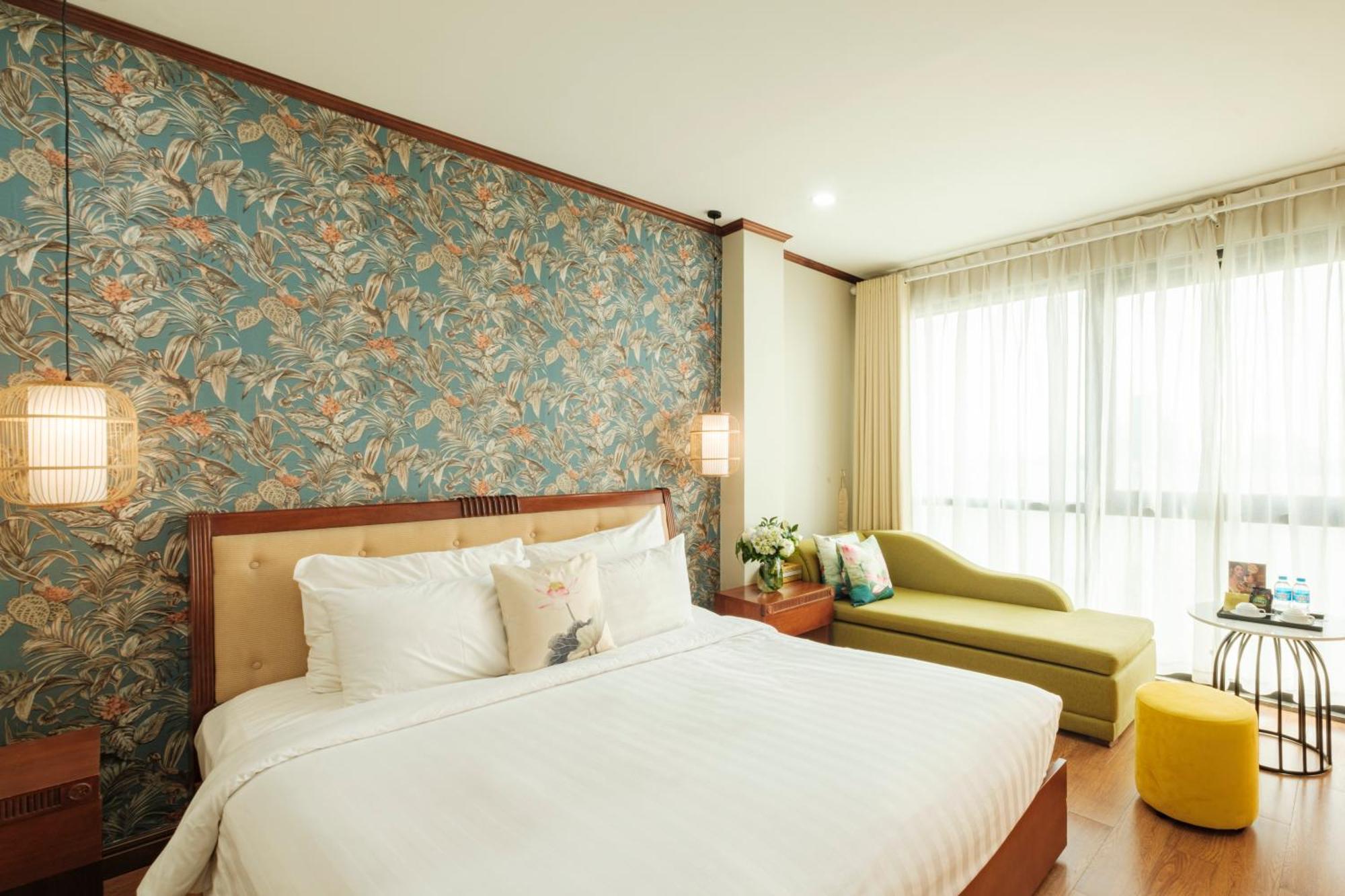 Sunset Westlake Hanoi Hotel Exterior photo