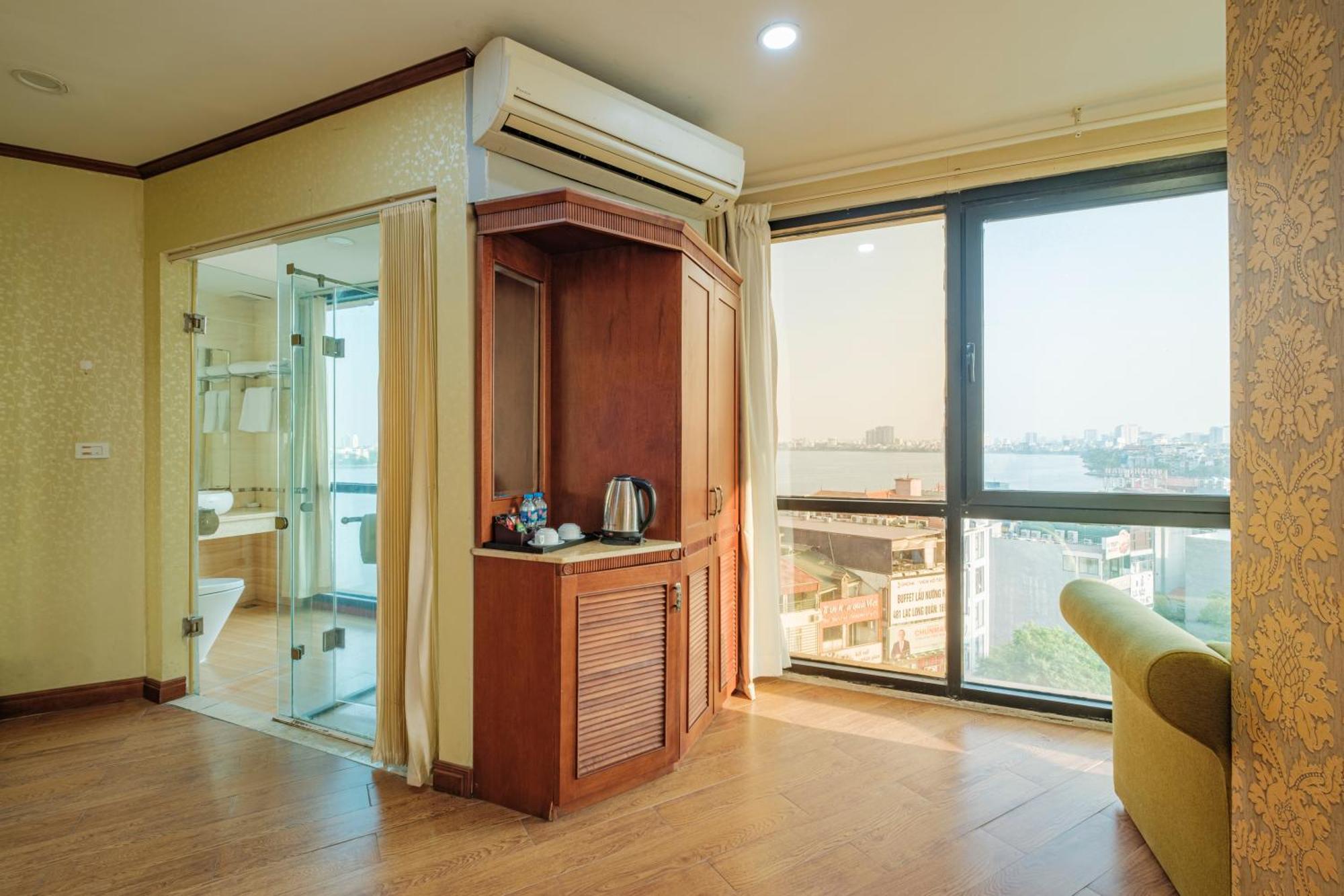 Sunset Westlake Hanoi Hotel Exterior photo