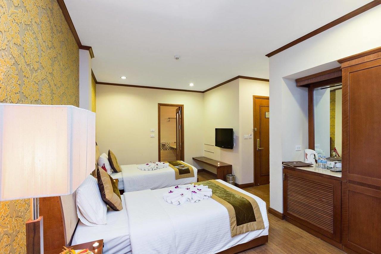 Sunset Westlake Hanoi Hotel Exterior photo