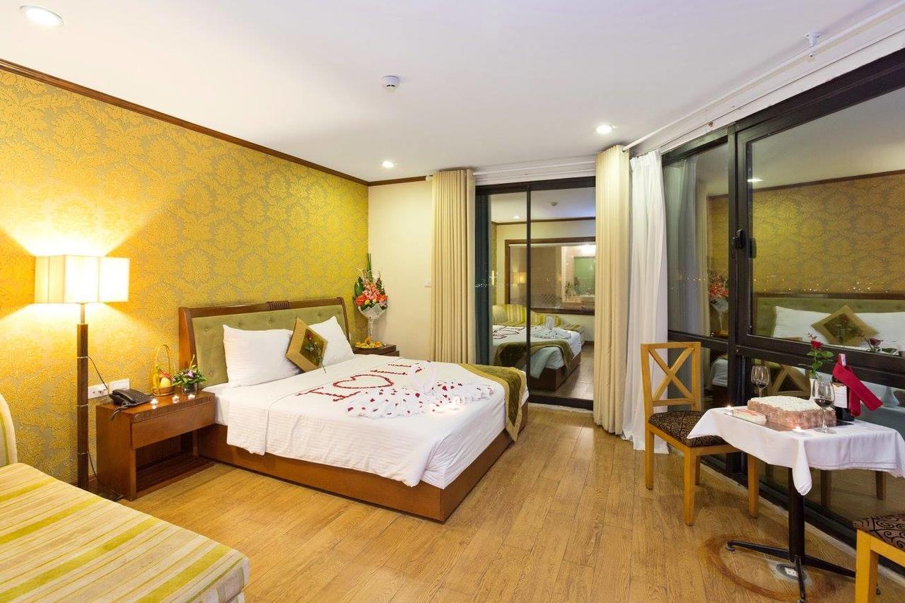 Sunset Westlake Hanoi Hotel Exterior photo